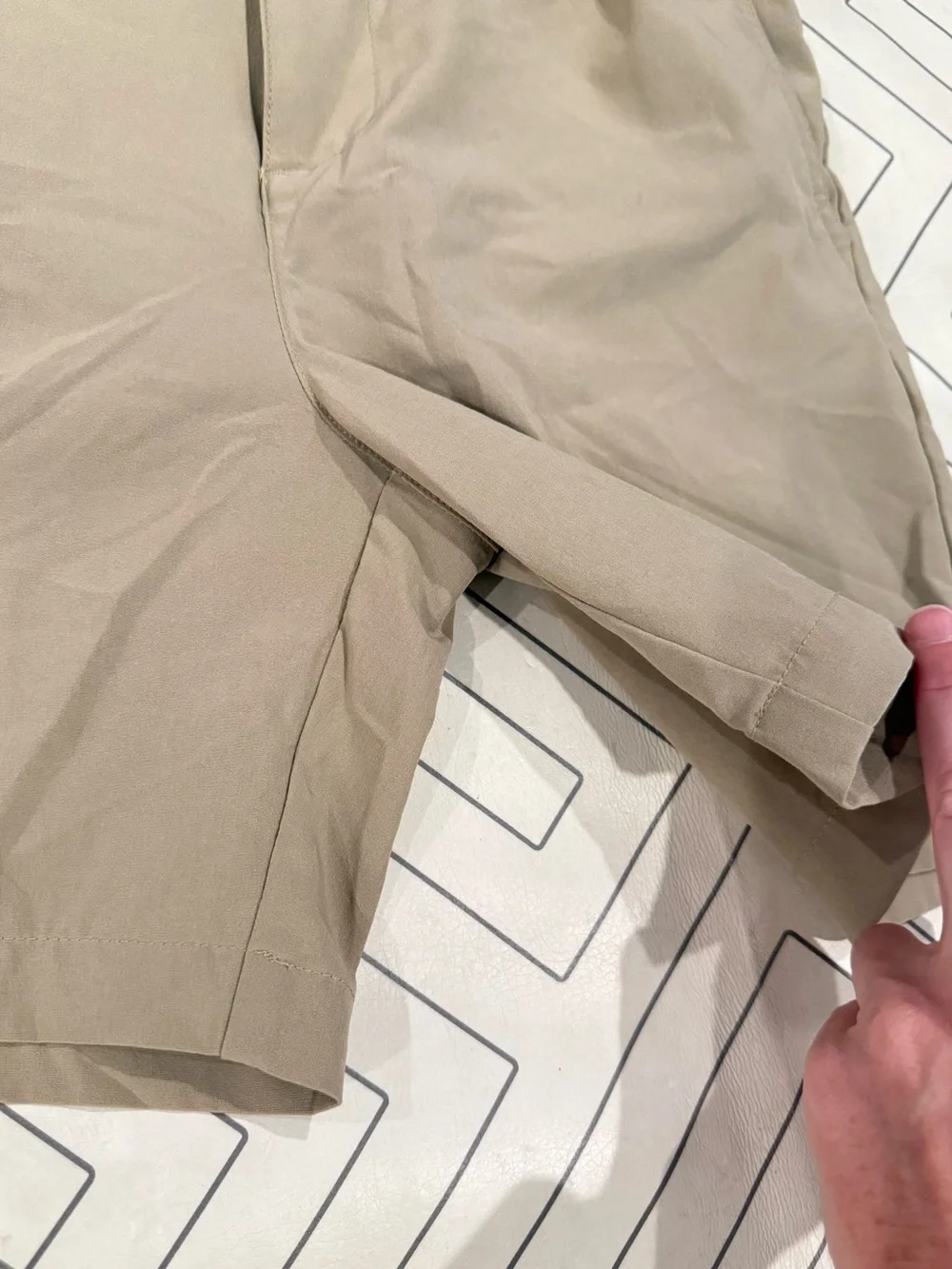 Chubbies Casual Elastic Waist Khaki Shorts